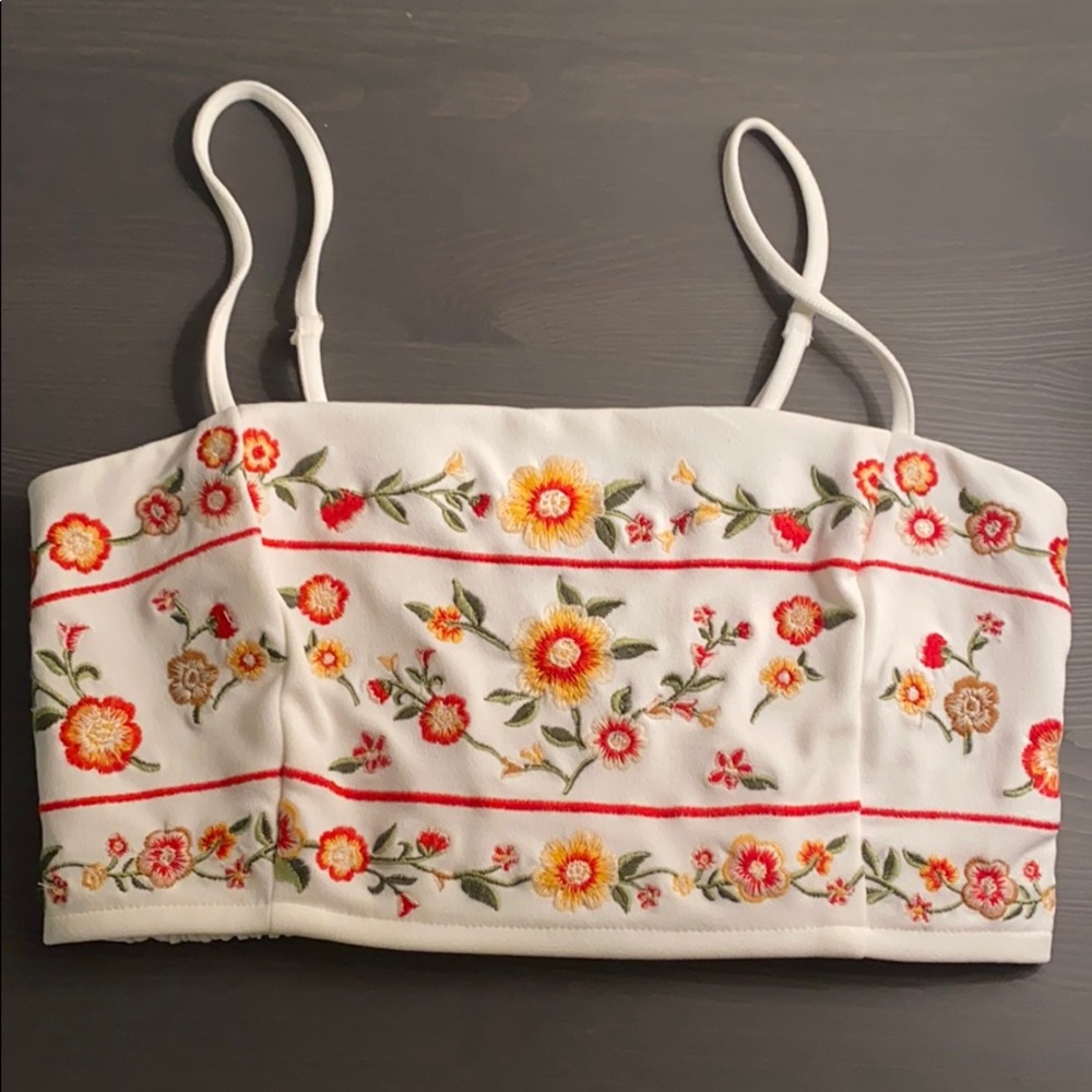 Forever 21 Floral Cropped Top